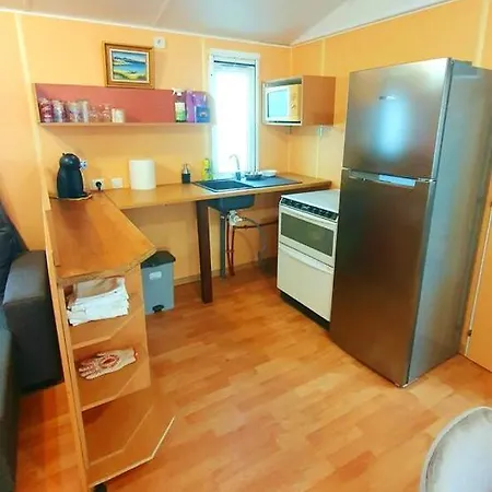 Propriete De 3 Chambres Avec Jardin Clos A A 8 Km De La Будинок відпочинку