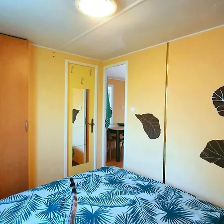 Propriete De 3 Chambres Avec Jardin Clos A A 8 Km De La * Агд